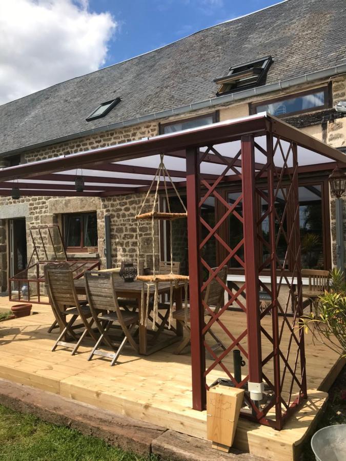 Le Jardin Des Fees Bed & Breakfast Savigny-le-Vieux Dış mekan fotoğraf